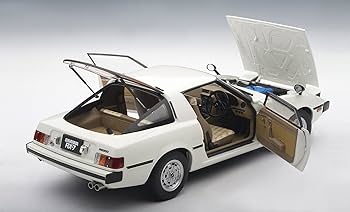 Amazon | AUTOart 1/18 マツダ サバンナ RX-7 リミテッド (SA