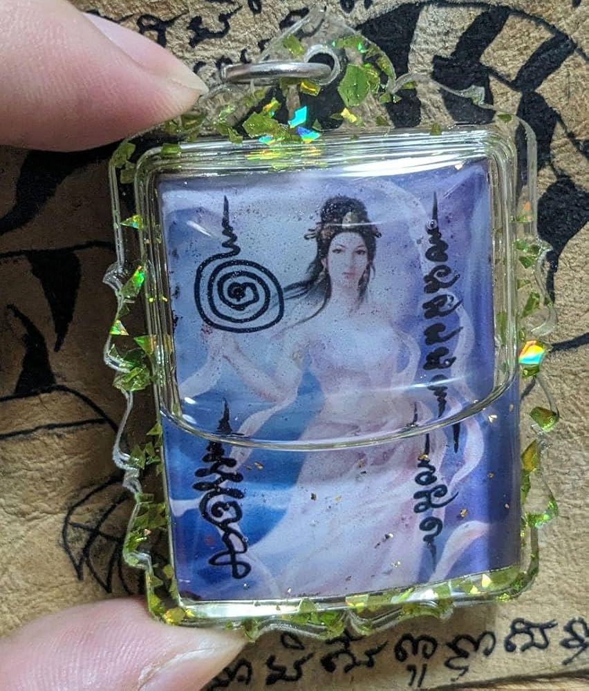 呪文付き！】タイのお守りプラクルアン！九尾の狐！金運&恋愛運アップ