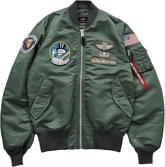 LE SSERAFIM x Alpha Industries コラボジャケット