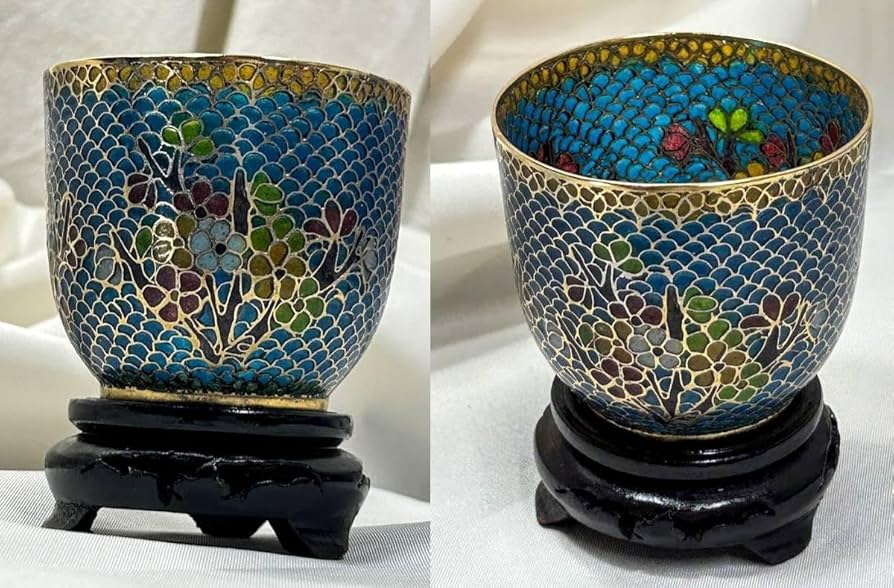 珍品 中国？ 廃寺院より 黒ガラスの佛花器 【公式通販】