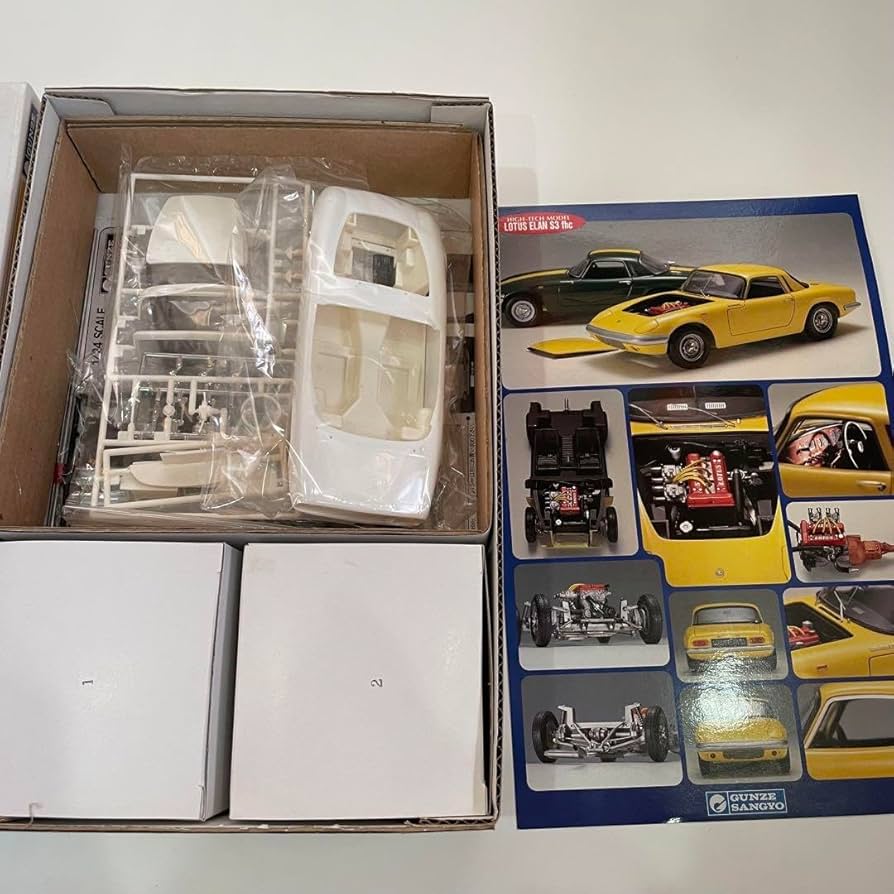 Amazon.co.jp: ロータス エラン S3 fhc 金属製エンジン付 プラモデル 1