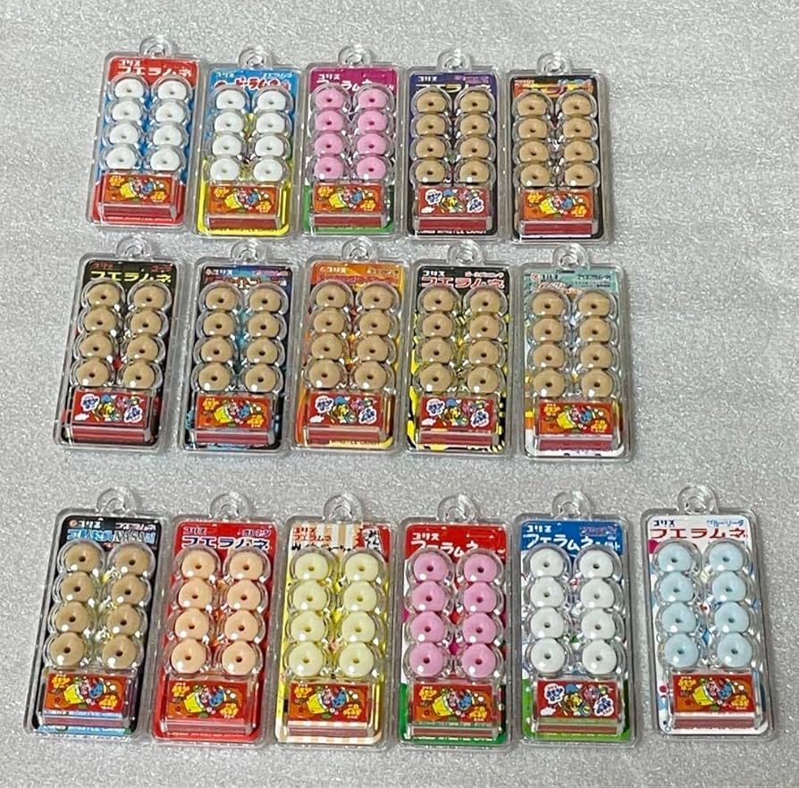 Amazon.co.jp: フエラムネ 50周年限定 おまけ 16種類 : おもちゃ