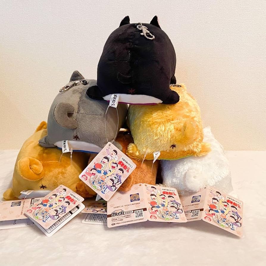 おそ松さん ぬいぐるみ 松犬 リール付き パスケース ①、② 全種 新品