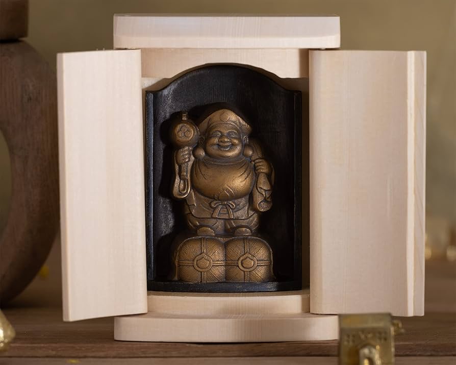 Amazon｜是空 大黒天 厨子入りの仏像(金古美仕上げ)＿御守り本尊 イSム