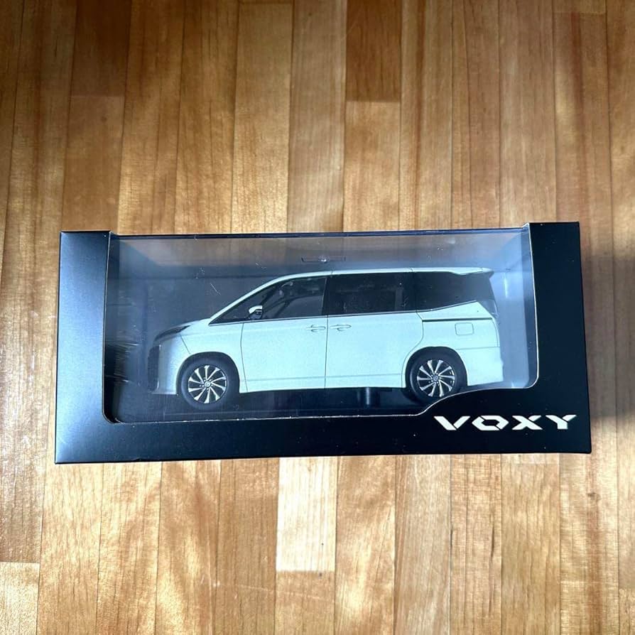Amazon | トヨタ 新型ヴォクシー 90系 ミニカー カラーサンプル