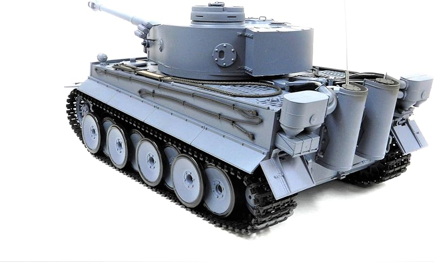 Amazon.co.jp: ☆Ver 7.0☆対戦可能 日本語取説付き ヘンロン 2.4GHz 1