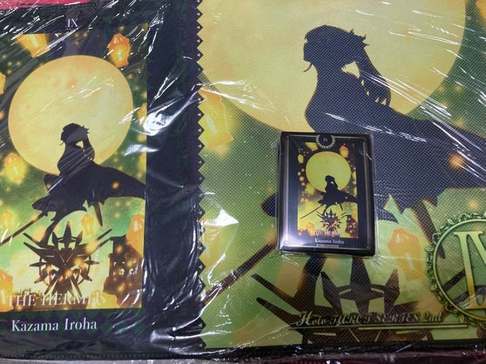 ホロライブ プレイマット タロットスリーブ5種セット&プレイマット