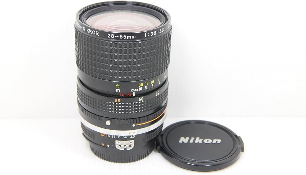 カメラ女子に❤️EM❤️Ai-S:28-85mm付き❤️ニコン MFフィルムカメラ