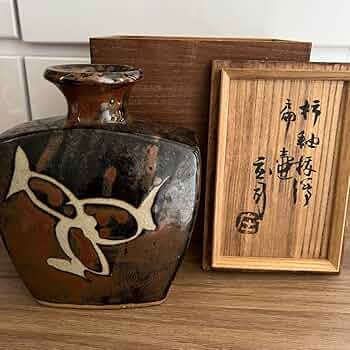 濱田庄司(浜田庄司) 白釉鐵絵扁壷 共箱 人間国宝 益子焼 美品 黍花文