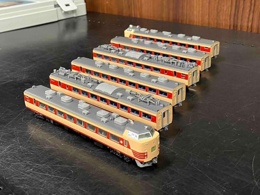 TOMIX 98711 485系(新潟車両センター T18編成) JR 485系特急電車(新潟