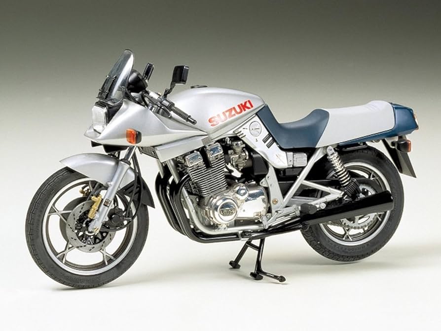 Amazon.com: Tamiya - 14010 - Suzuki GSX1100S - Katana - 1/12