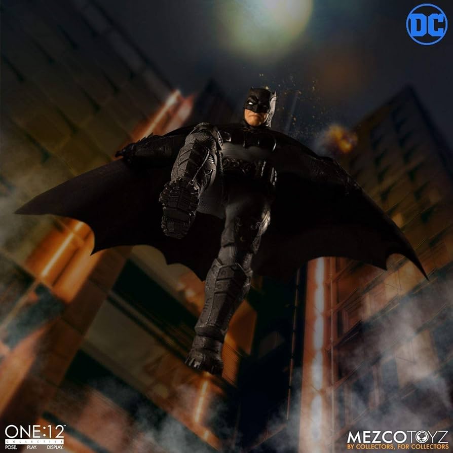 Amazon.co.jp: Mezco - One:12 Collective - Supreme Knight Batman