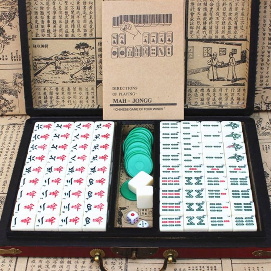 ミニ麻雀牌セットサイコロ付き中国セブン限定中国土産136枚未使用