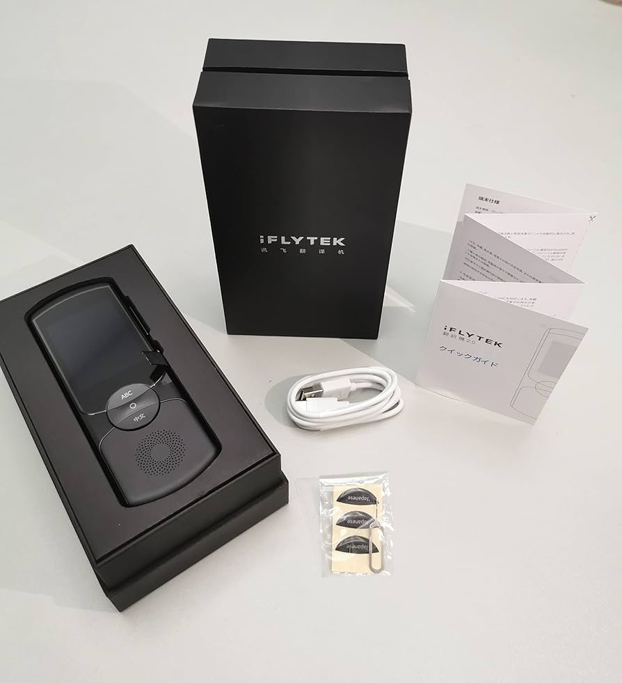 Amazon.co.jp: iFLYTEK 翻訳機 2.0 - easytrans 800 (日本語対応版