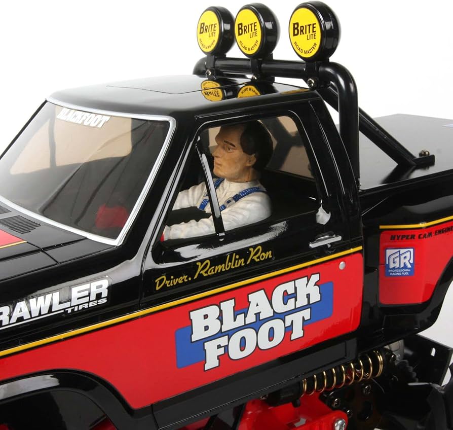 Amazon.co.jp: タミヤ 1/10 ブラックフット 2輪駆動 2016 TAM58633A