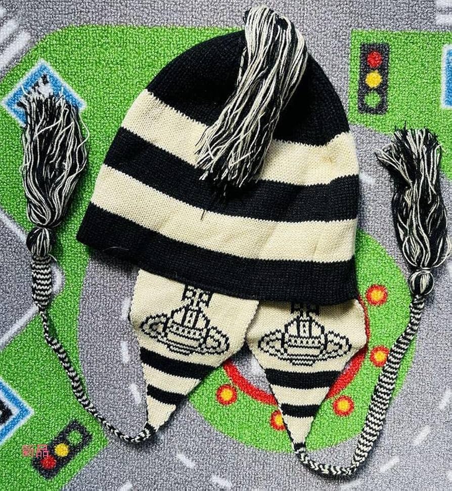 Vivienne Westwood ニット帽 耳あて付きニット帽 Amazon.co.jp