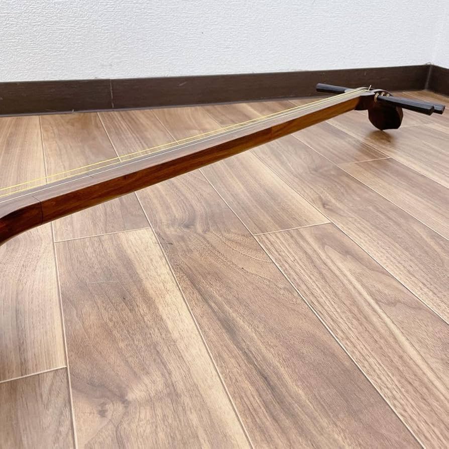 津軽三味線 太棹 花梨 紅木 延棹 人口皮 東さわり 丸打胴 和楽器 津軽