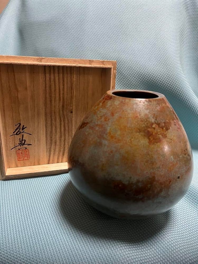 Amazon.co.jp: 人間国宝 高橋敬典作 銅製 花瓶 在印華道高145mm共箱付