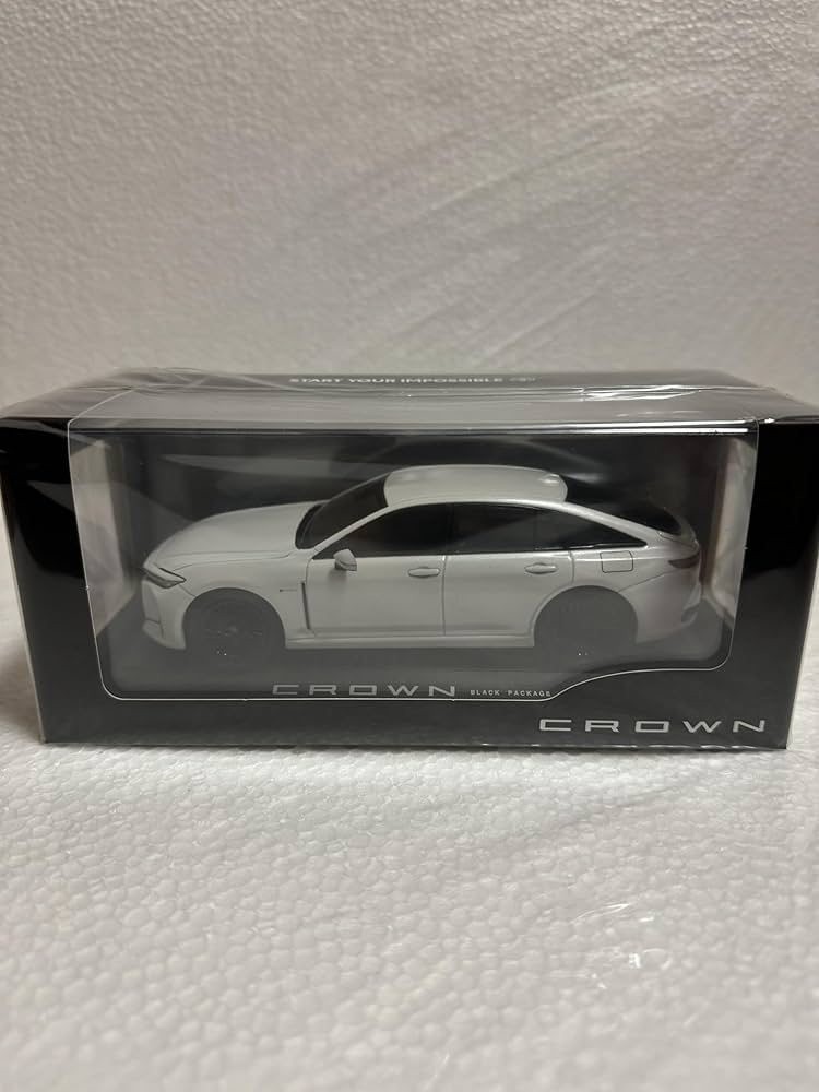 Amazon.co.jp: 1/30 トヨタ 新型クラウンセダン FCEV カラーサンプル