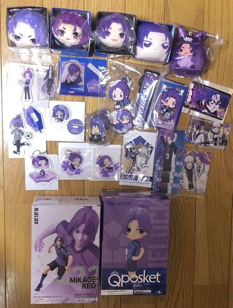 Amazon.co.jp: ブルーロック 御影玲王 グッズ27点セット 売り : おもちゃ