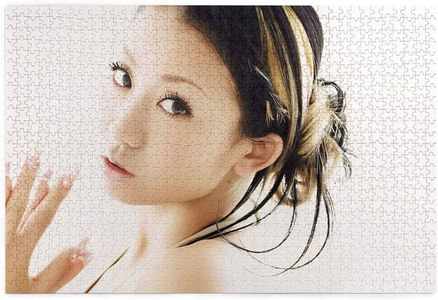 Amazon.co.jp: Koda Kumi Jigsaw Puzzle, 1000 Piece Puzzle