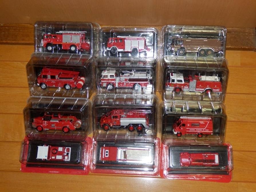 Amazon.co.jp: 12個世界の消防車大量ミニカーセット週刊デルプラド