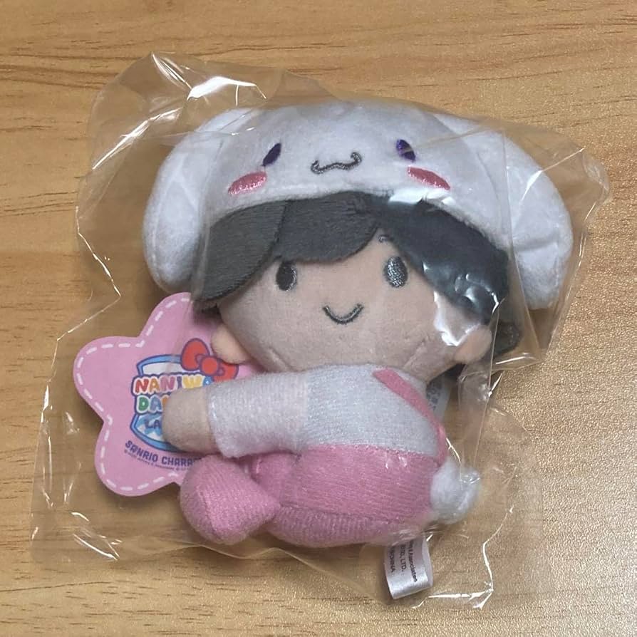 Amazon.co.jp: なにわ男子 道枝駿佑 ローソン マスコット ぬいぐるみ