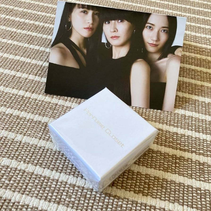 Amazon.co.jp: Perfume Closet マグネット Spinning World : ホーム