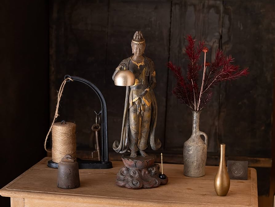 Amazon｜仏師銘版 音声菩薩 天上の響き 37cm漆古色仕上げ 蝋型/青銅