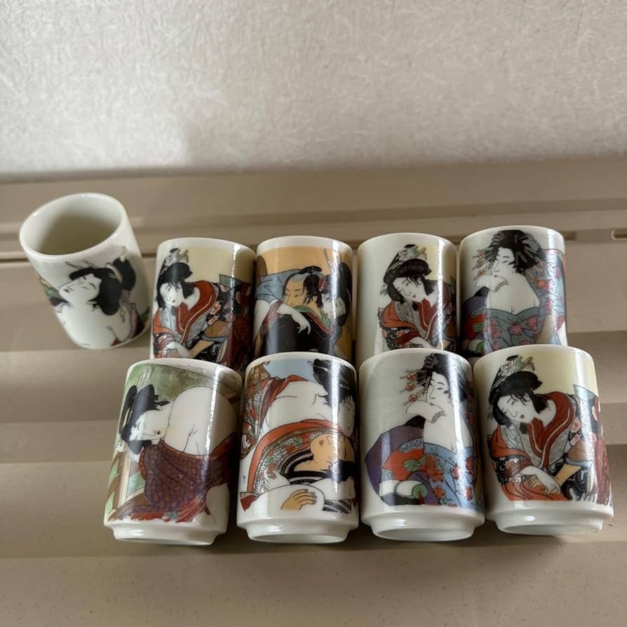 九谷焼 春画 おちょこ お猪口 盃 大中小 まとめ 酒器 色絵 金彩 枕絵 K-