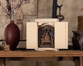 Amazon｜是空 真言 弘法大師 空海 厨子入りの仏像(金古美仕上げ