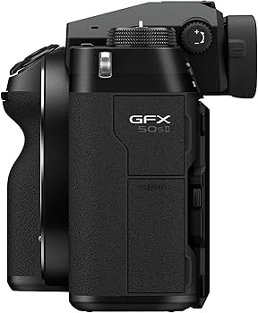 Amazon Canada: Fujifilm GFX50S II Body