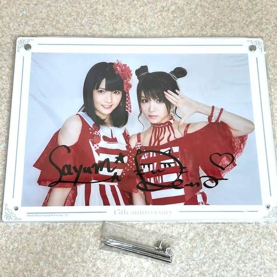 Amazon.co.jp: モーニング娘6期 直筆サイン 写真パネル 道重さゆみ
