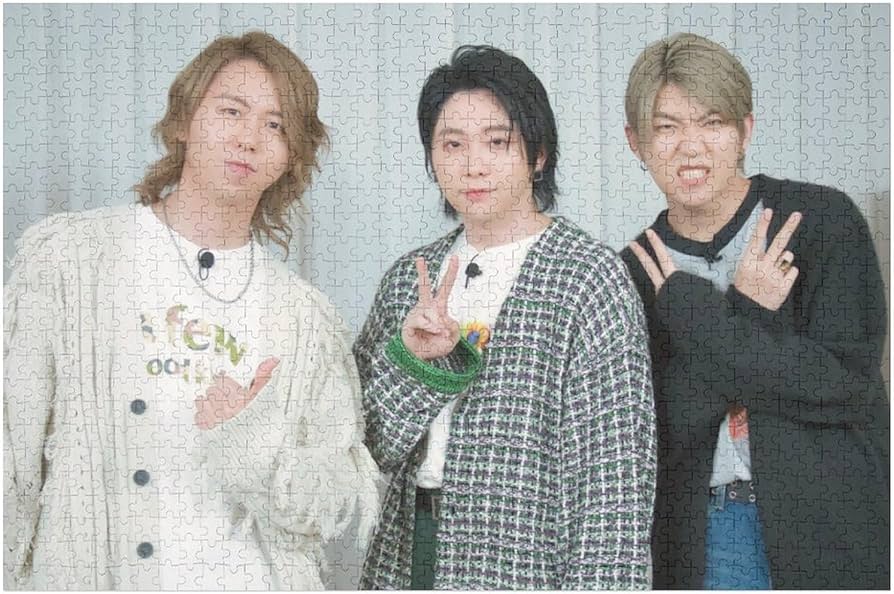 Amazon.co.jp: ミセス・グリーン・アップル ジグソーパズル 木製