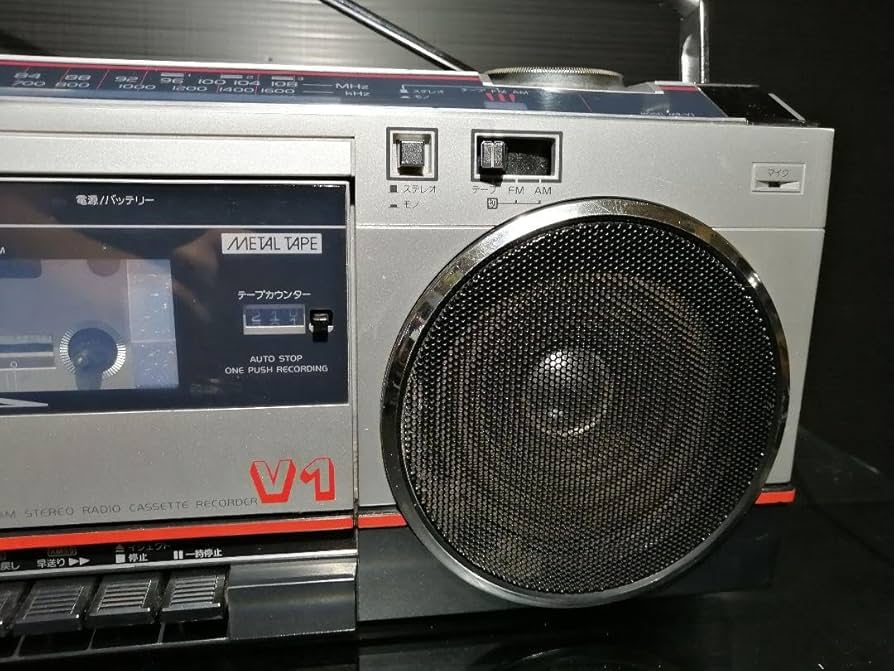 Amazon.co.jp: メタル対応 SANYO レトロラジカセ MR-V1 : ホビー