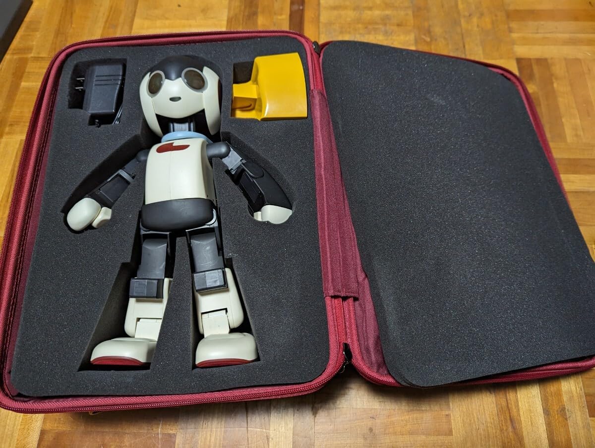 Amazon.co.jp: デアゴスティーニ、ロビROBI人工知能ロボット。簡単