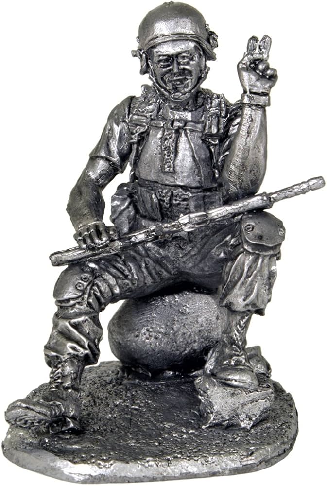 Amazon | 特殊部隊の兵士。金属の彫刻。コレクション54mm（1/32