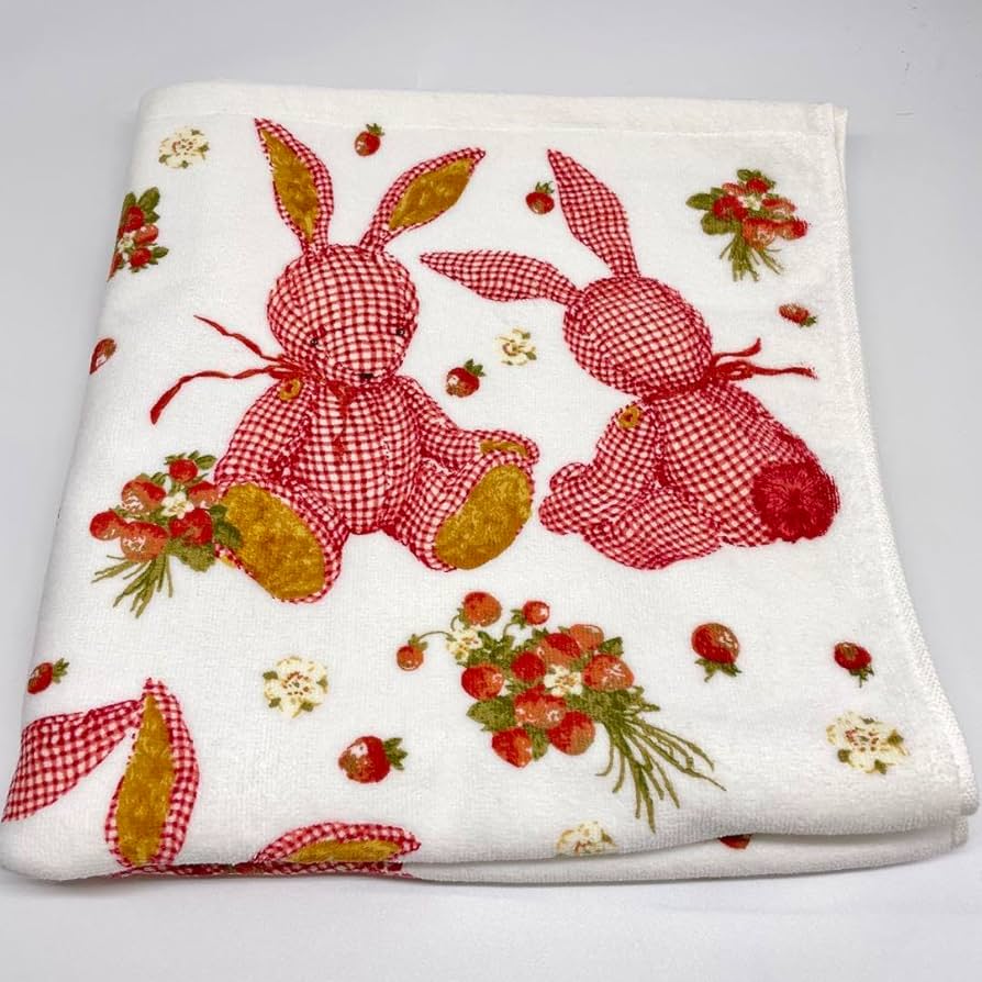 PINK HOUSE バスタオル ウサギとイチゴ柄