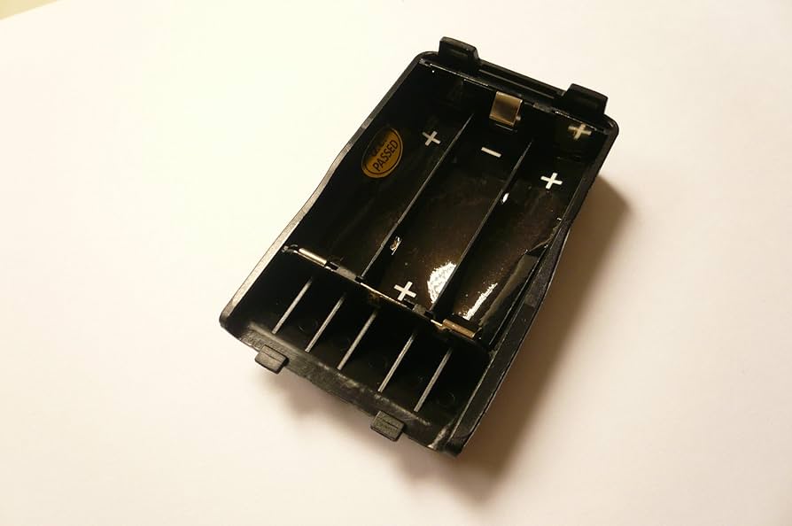 Amazon | スタンダード FBA-37 STANDRAD() 単3乾電池3本用乾電池ケース