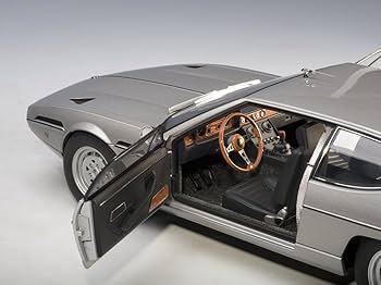Amazon | AUTOart 1/18 ストリートシリーズ ランボルギーニ エスパーダ
