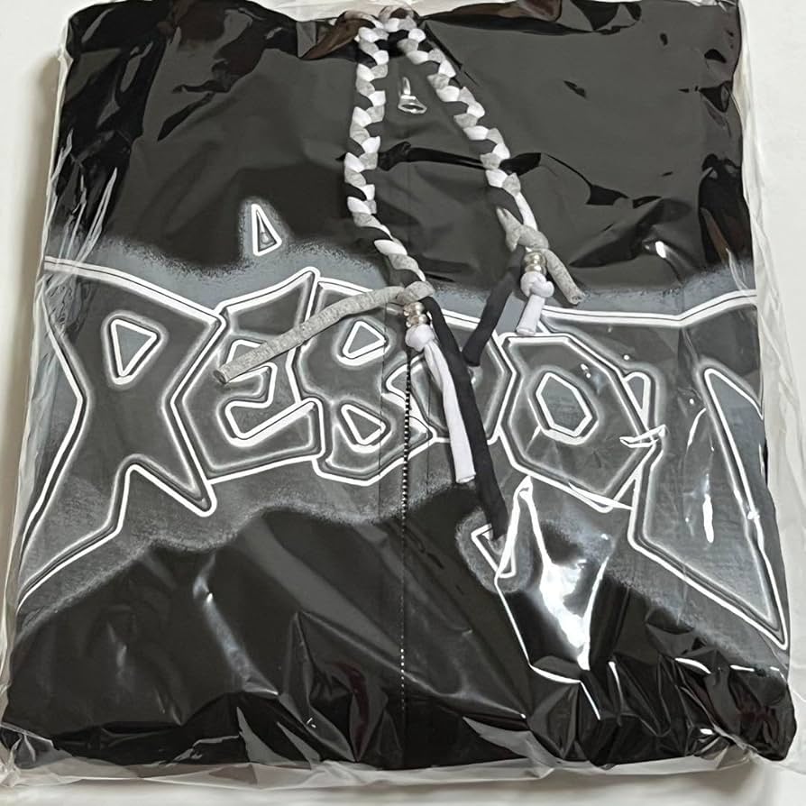 TREASURE REBOOT パーカー Lサイズ TREASURE REBOOT LIMITED EDITION