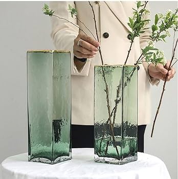 緑色のマーブル模様 ガラス花瓶 緑色のマーブル模様 ガラス花瓶 緑色の
