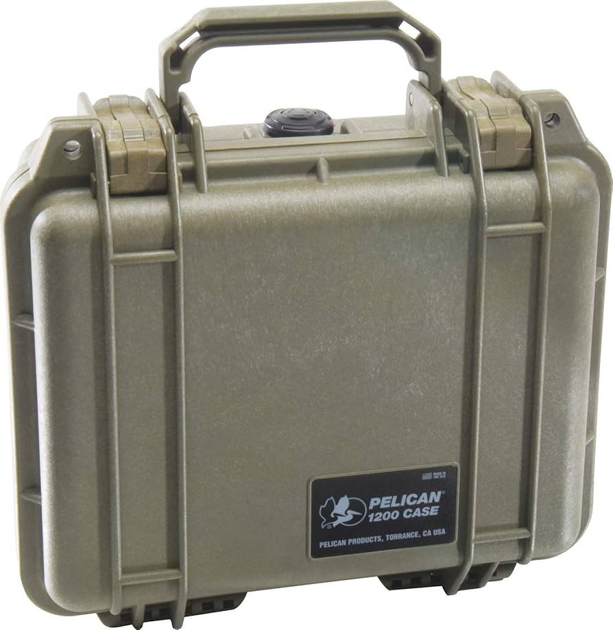 Amazon.com : Pelican 1200 Case With Foam (OD Green) : Camera Cases