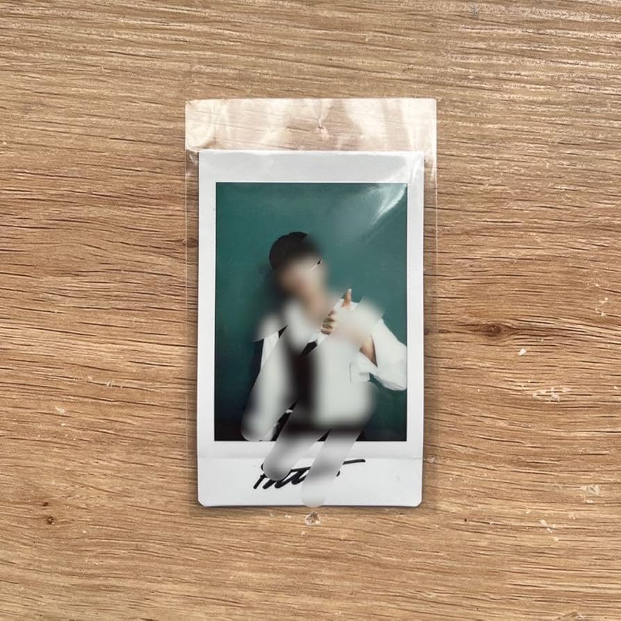 StrayKids スンミン 直筆サイン入りチェキ Amazon.co.jp: Stray Kids