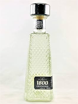 Amazon.co.jp: クエルボ 1800 クリスタリーノ アネホ 箱付き 40度