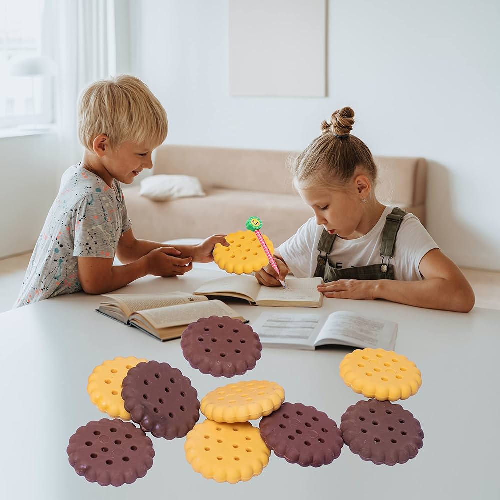 Amazon | XANADU クッキーの楽しい食べ物消しゴム 35個 学生用 バルク