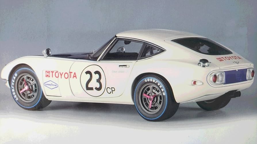 Amazon.com: 1968 Toyota 2000GT SCCA #23 Modelo de fundición a