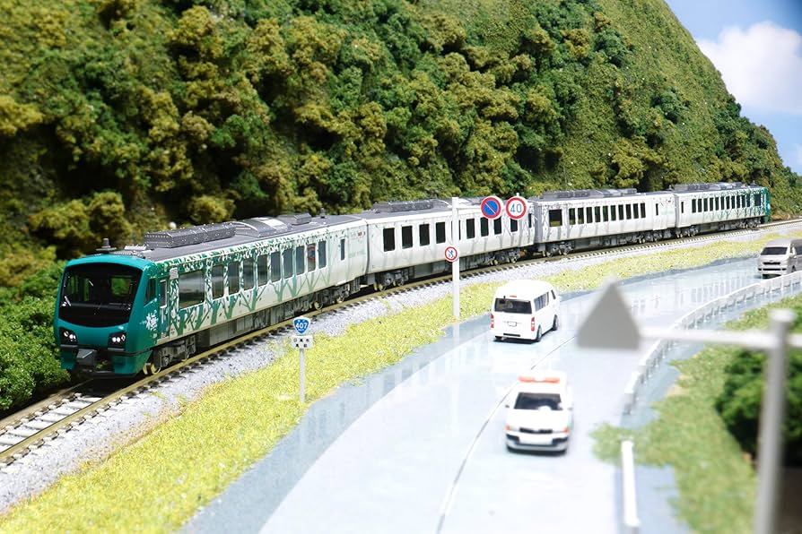 Amazon | カトー (KATO) Nゲージ HB-E300系 「リゾートしらかみ」 橅