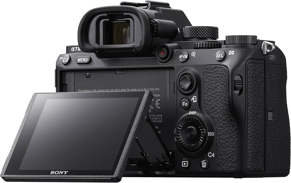 Amazon | Sony Alpha a7 III ミラーレスデジタルカメラ(本体のみ) NP