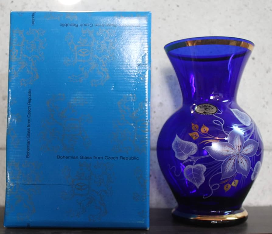 Amazon.co.jp: ボヘミアングラス ボヘミアガラス 青色花柄 花瓶
